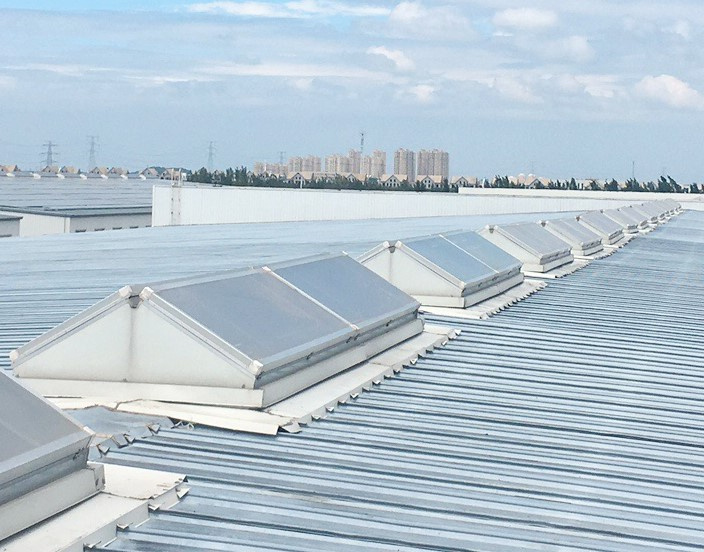 三角形排烟天窗